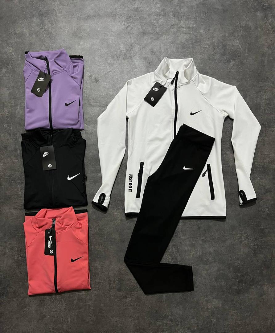 Tenue Sport Nike ⭐⭐⭐⭐⭐