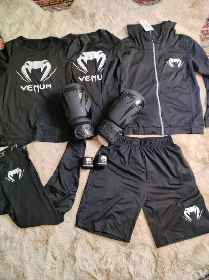 Venum طقم 5 قطع من