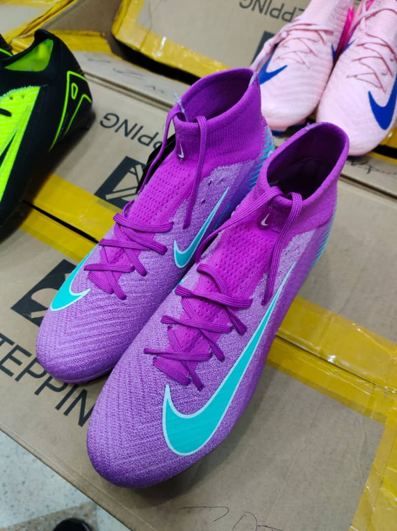 Soulier Football 2024-25